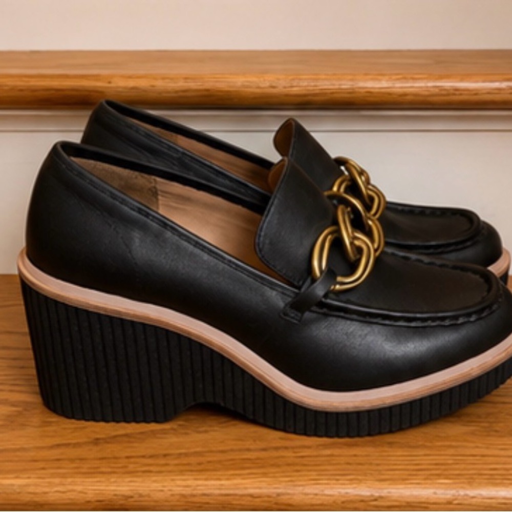 DV by Dolce Vita Black Platform Loafers with Gold Chain Accent